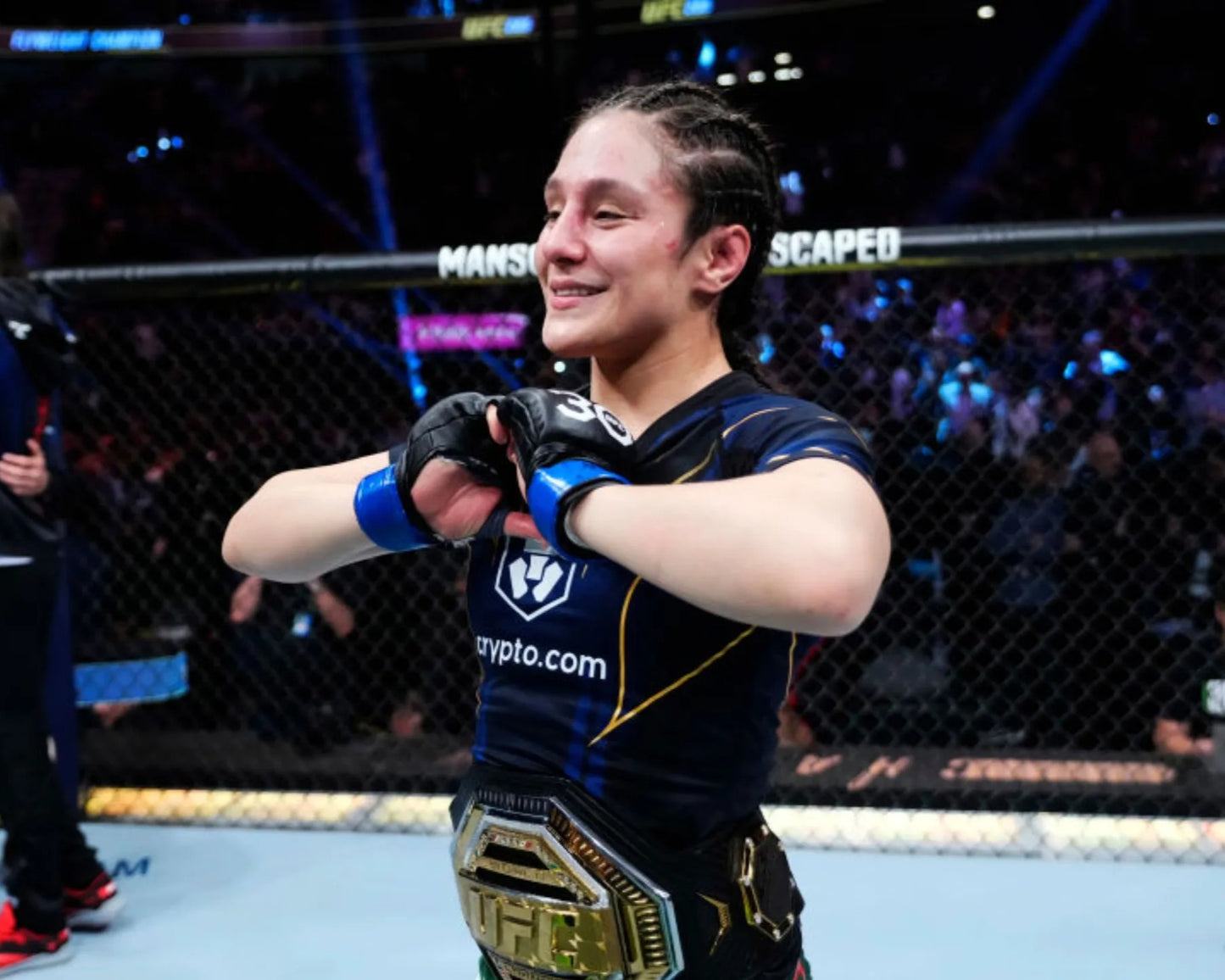 PRESALE: Alexa Grasso 8x10 Photo With Beckett COA & Free Shipping