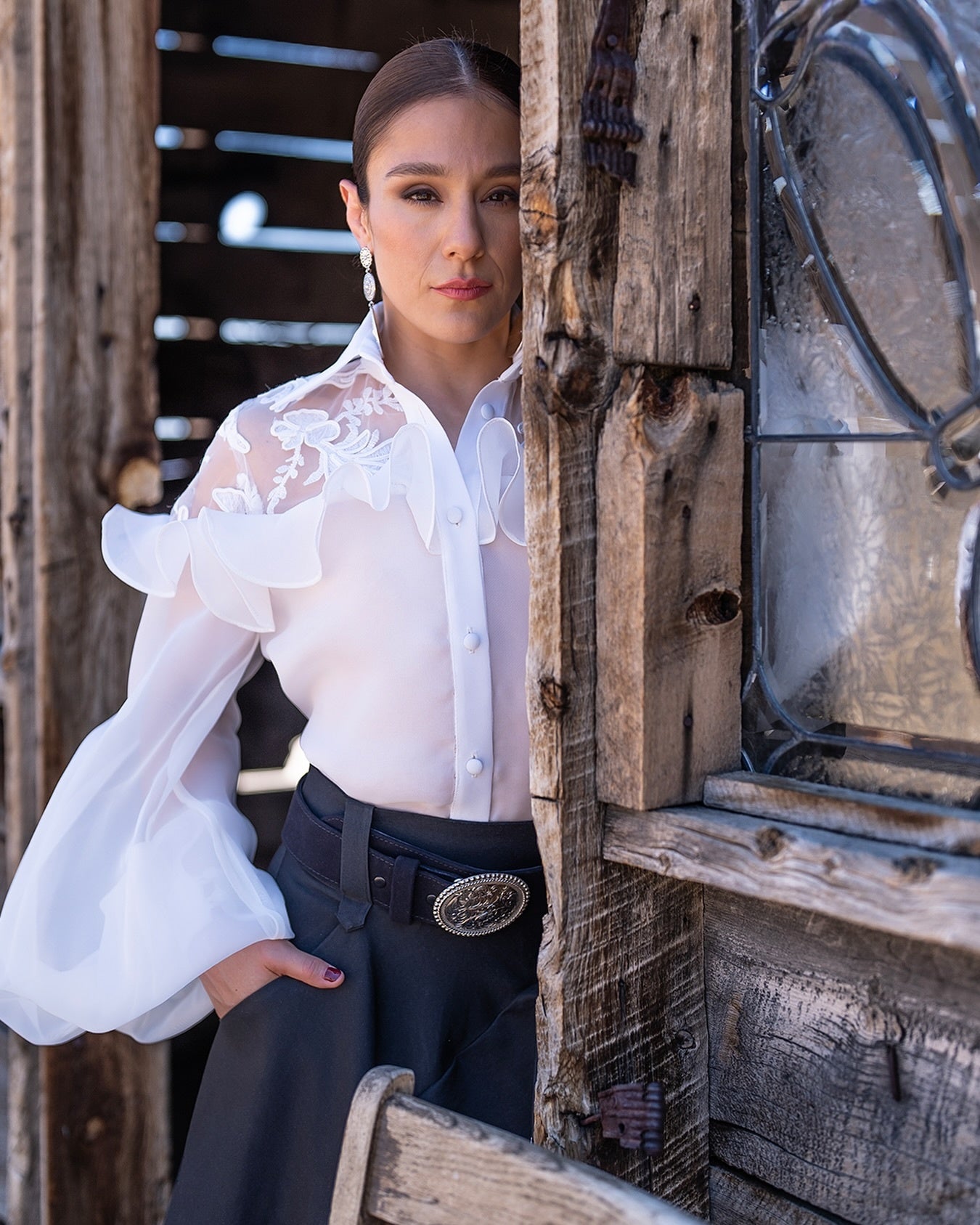 PRESALE: Alexa Grasso 8x10 Photo With Beckett COA & Free Shipping