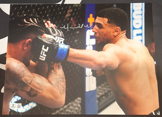MarQuel Mederos Signed 11x14 Photo with Beckett COA & Free Shipping!
