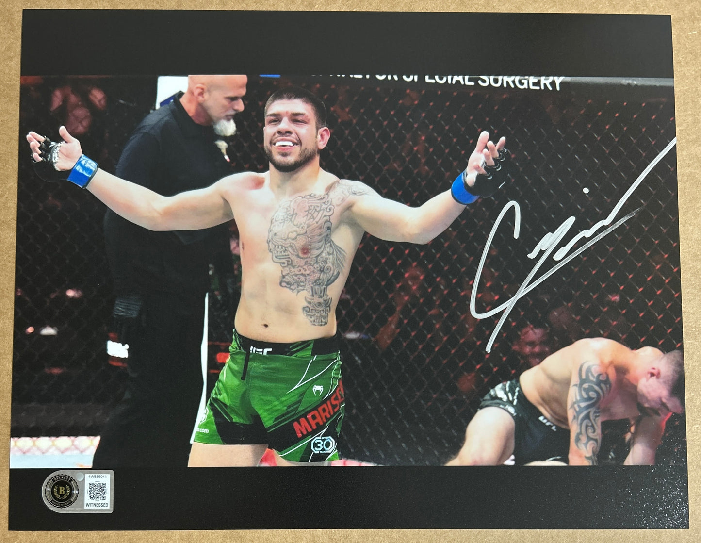 Chepe Mariscal Signed 8x10 Photo with Beckett COA & Free Shipping!