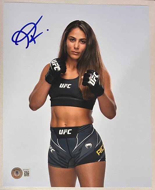 Tabatha Ricci Signed 8x10 Photo with Beckett COA & Free Shipping!