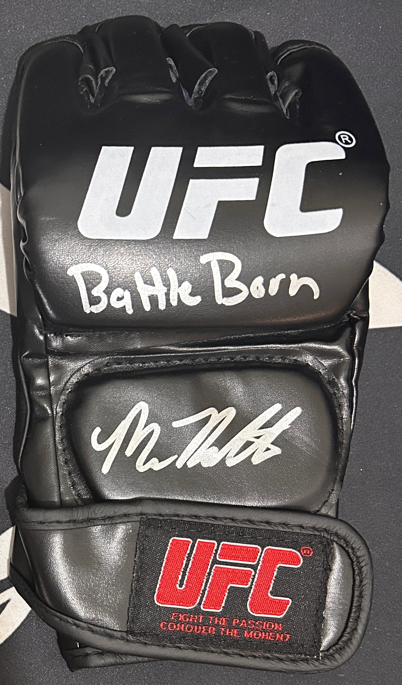 Mario Bautista Signed Glove with Inscription, Beckett COA & Free Shipping!