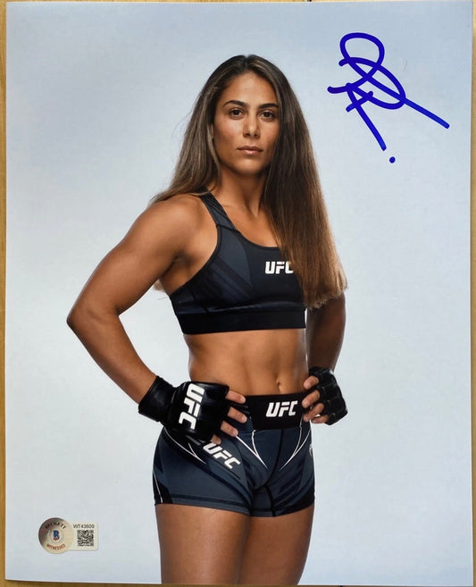 Tabatha Ricci Signed 8x10 Photo with Beckett COA & Free Shipping!