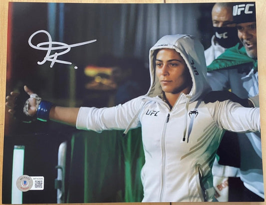 Tabatha Ricci Signed 8x10 Photo with Beckett COA & Free Shipping!