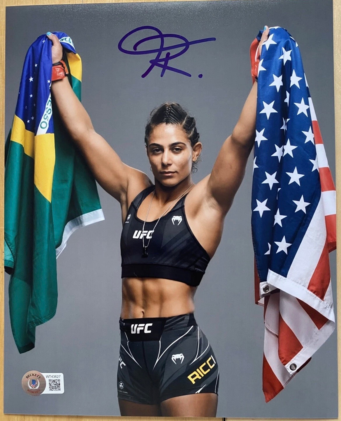 Tabatha Ricci Signed 8x10 Photo with Beckett COA & Free Shipping!