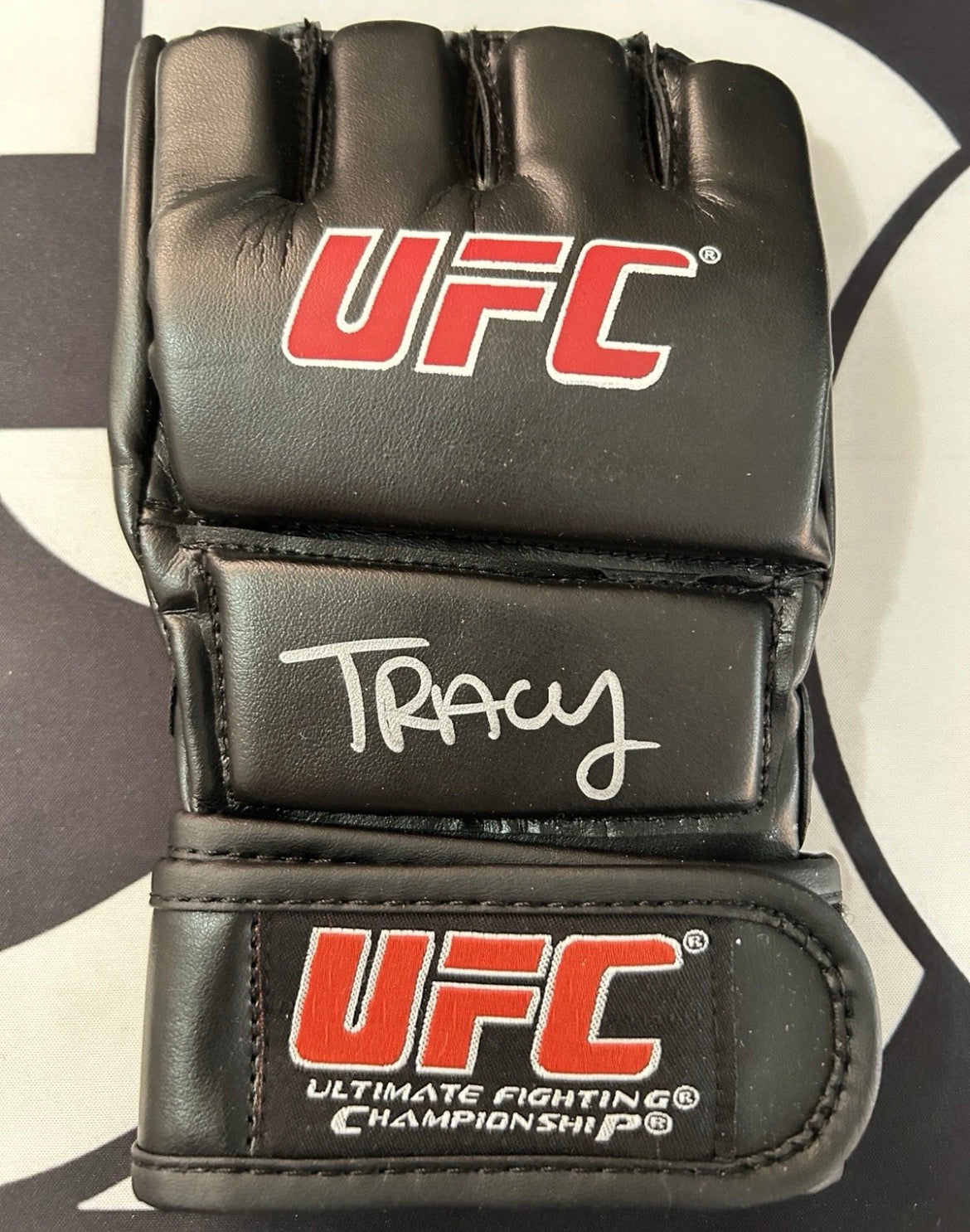 Tracy Cortez Signed Glove with Beckett COA & Free Shipping!