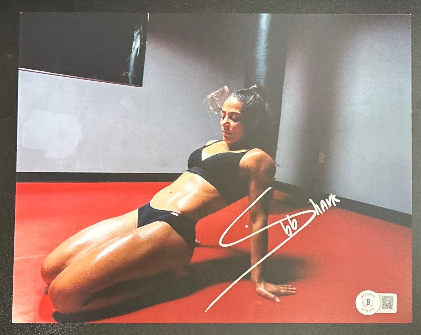 Tabatha Ricci Signed 8x10 Photo with Beckett COA & Free Shipping!
