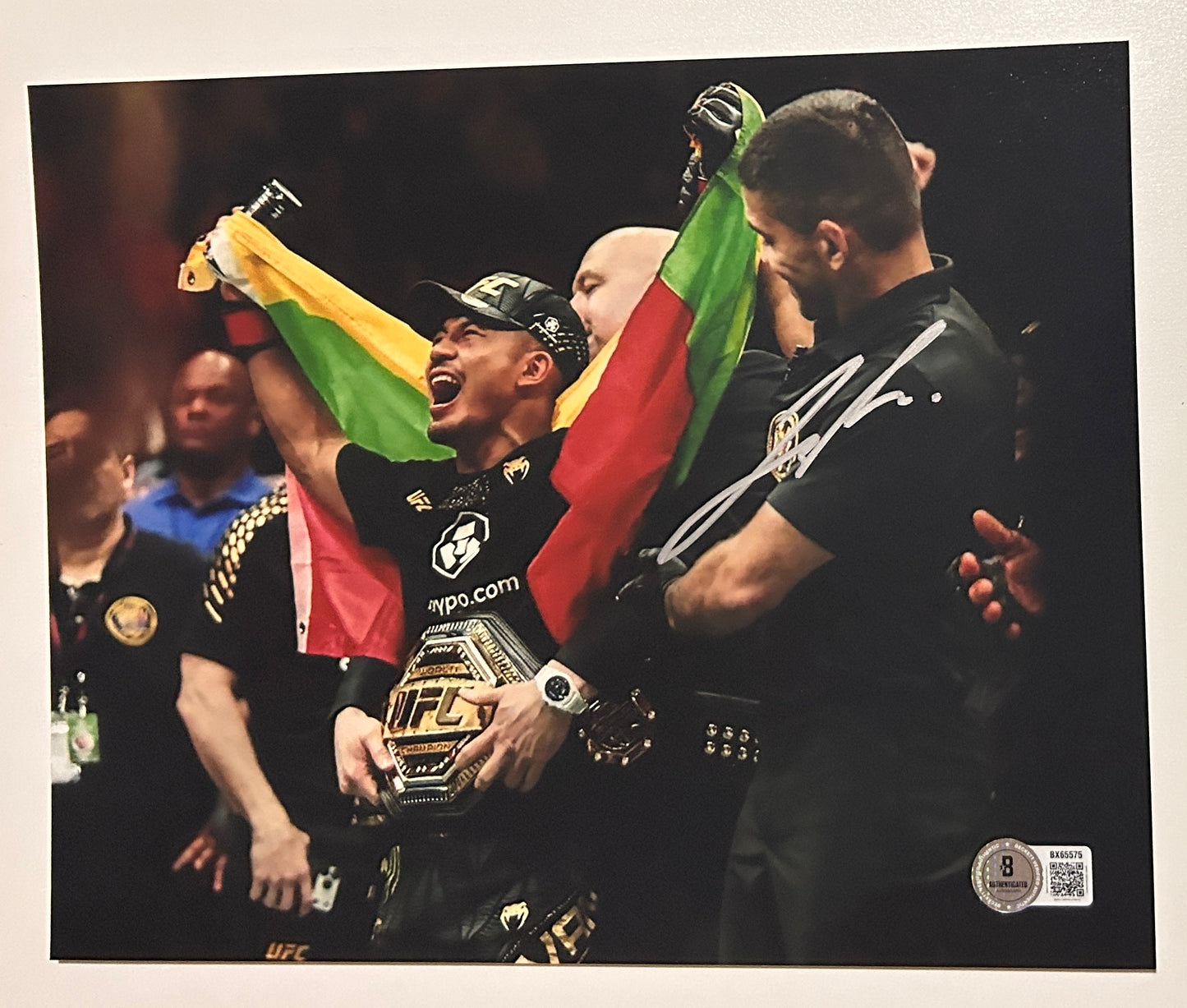 Joshua Van Signed 8x10 Photo with Beckett COA & Free Shipping!
