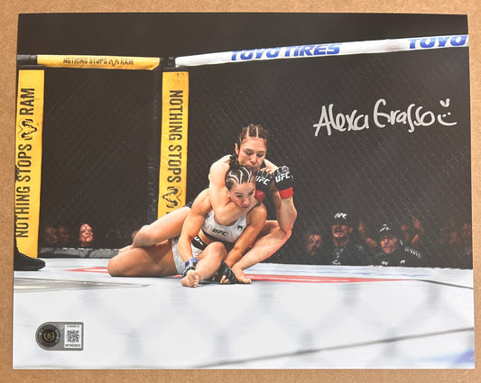 Alexa Grasso Signed 8x10 Photo with Beckett COA & Free Shipping!