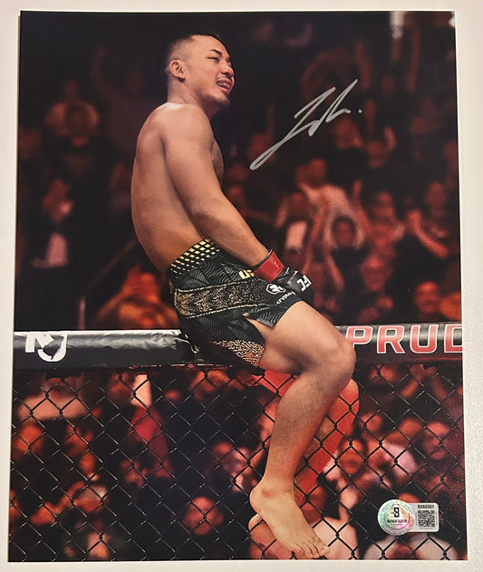 Joshua Van Signed 8x10 Photo with Beckett COA & Free Shipping!