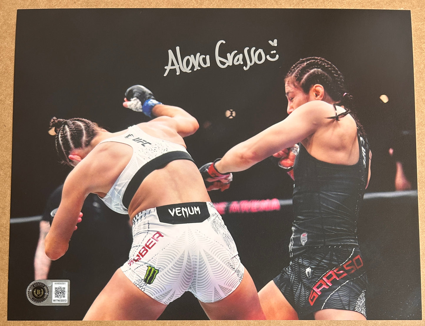 Alexa Grasso Signed 8x10 Photo with Beckett COA & Free Shipping!
