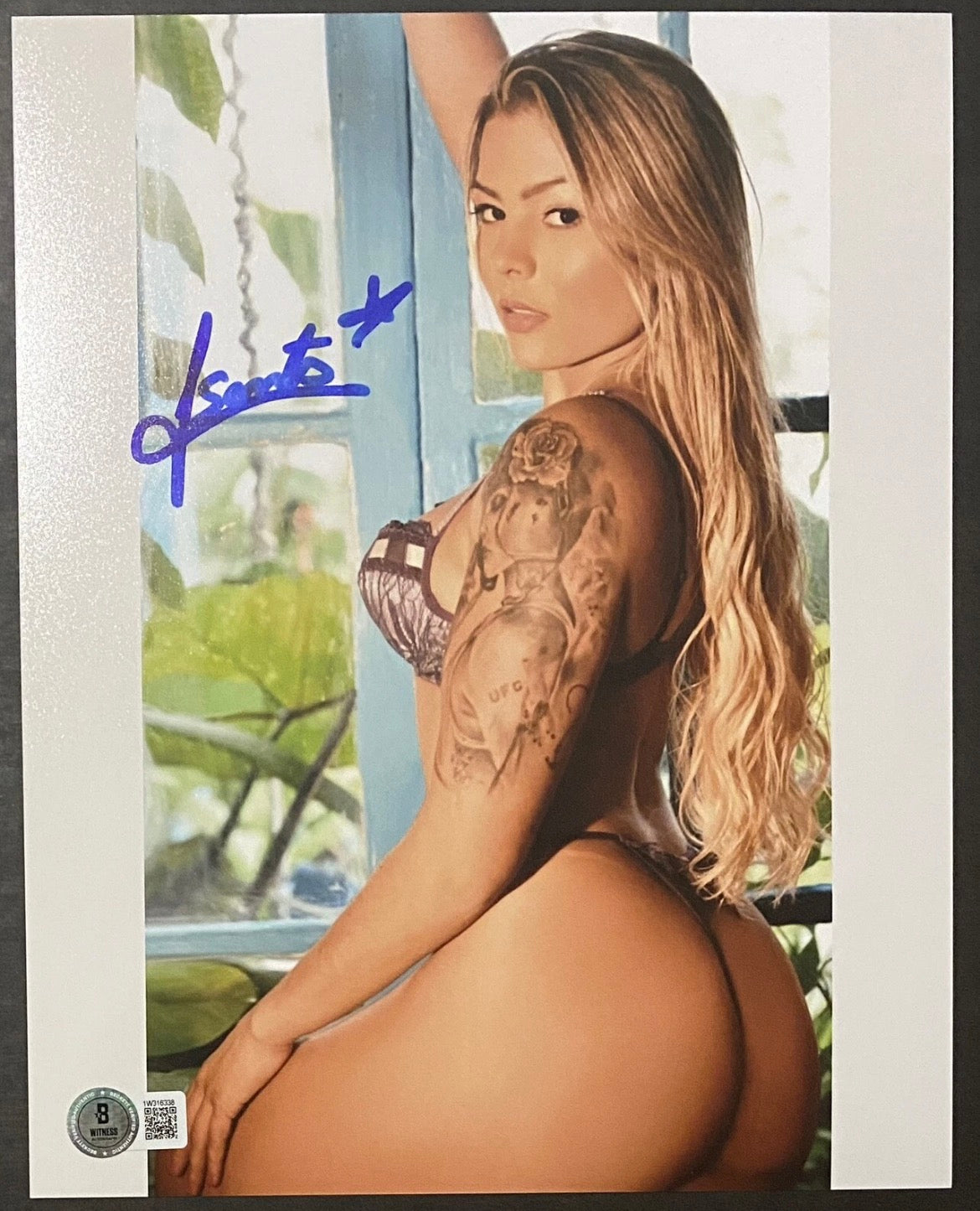 Luana Santos Signed 8x10 Photo with Beckett COA & Free Shipping!