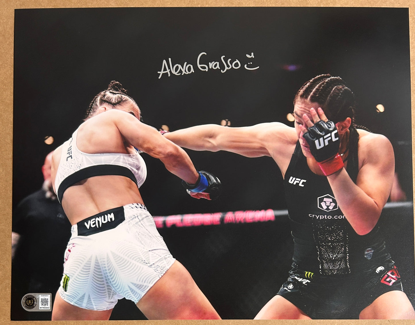 Alexa Grasso Signed 11x14 Photo with Beckett COA & Free Shipping!