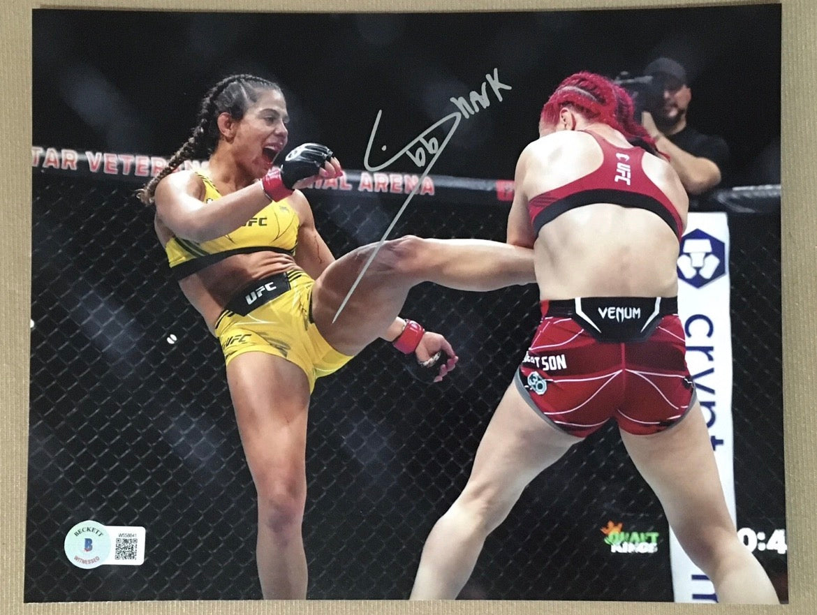 Tabatha Ricci Signed 8x10 Photo with Beckett COA & Free Shipping!